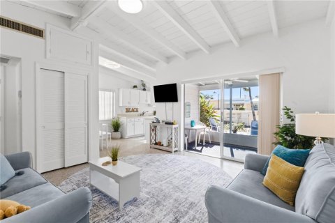 Condominio en venta en Sarasota, Florida, 1 dormitorio, 55.74 m2 № 2425294 - foto 2
