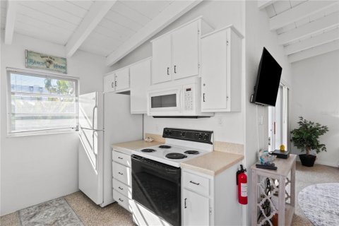 Condominio en venta en Sarasota, Florida, 1 dormitorio, 55.74 m2 № 2425294 - foto 8