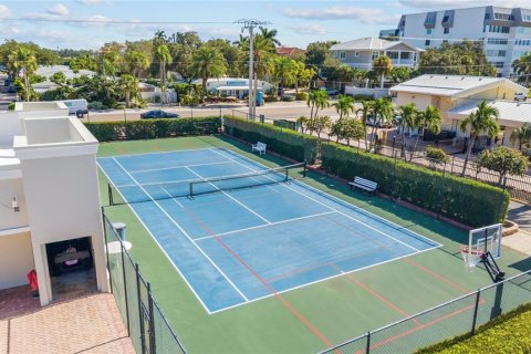 Condominio en venta en Sarasota, Florida, 1 dormitorio, 55.74 m2 № 2425294 - foto 27