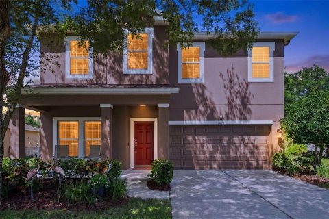 Casa en New Port Richey, Florida 4 dormitorios, 209.87 m2 № 2312506