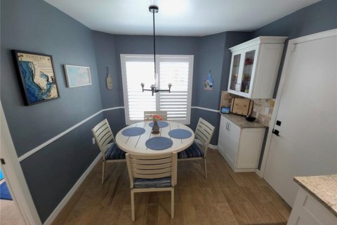 Copropriété à vendre à Bradenton, Floride: 3 chambres, 184.6 m2 № 2348039 - photo 8