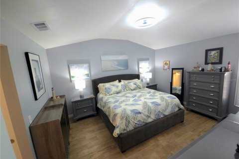 Copropriété à vendre à Bradenton, Floride: 3 chambres, 184.6 m2 № 2348039 - photo 14