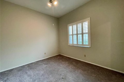 House in Tampa, Florida 3 bedrooms, 166.85 sq.m. № 1919309 - photo 13