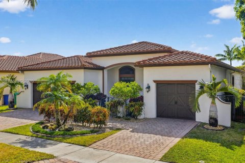 House in Cooper City, Florida 4 bedrooms, 230.4 sq.m. № 2027220