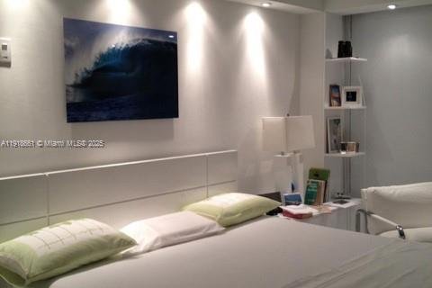 Condo in Sunny Isles Beach, Florida, 2 bedrooms  № 1974041 - photo 2