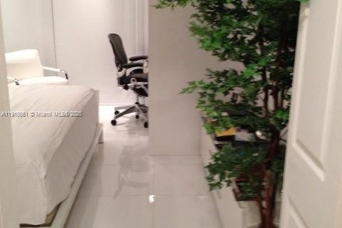 Condo in Sunny Isles Beach, Florida, 2 bedrooms  № 1974041 - photo 6