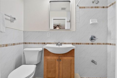 Villa ou maison à louer à Saint Petersburg, Floride: 4 chambres, 133.04 m2 № 2348046 - photo 30
