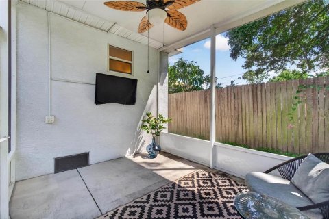 Villa ou maison à louer à Saint Petersburg, Floride: 4 chambres, 133.04 m2 № 2348046 - photo 24