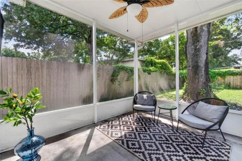 Villa ou maison à louer à Saint Petersburg, Floride: 4 chambres, 133.04 m2 № 2348046 - photo 25