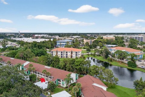 Condo in Clearwater, Florida, 1 bedroom  № 1902631 - photo 1