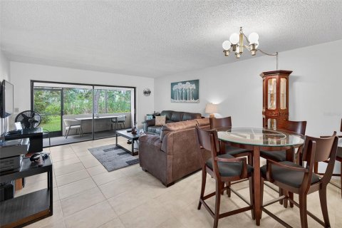 Condo in Clearwater, Florida, 1 bedroom  № 1902631 - photo 8