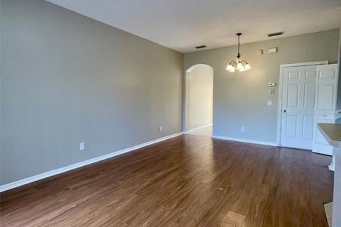Townhouse in Sanford, Florida 3 bedrooms, 111.76 sq.m. № 2266433 - photo 9