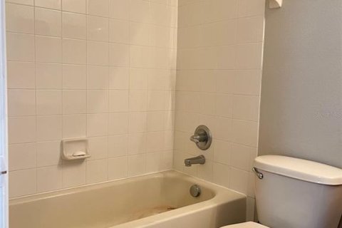 Townhouse in Sanford, Florida 3 bedrooms, 111.76 sq.m. № 2266433 - photo 21