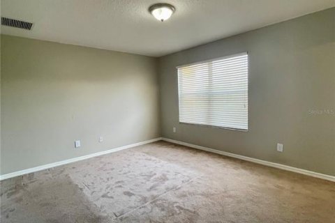 Townhouse in Sanford, Florida 3 bedrooms, 111.76 sq.m. № 2266433 - photo 13