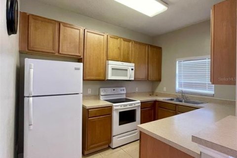 Townhouse in Sanford, Florida 3 bedrooms, 111.76 sq.m. № 2266433 - photo 11