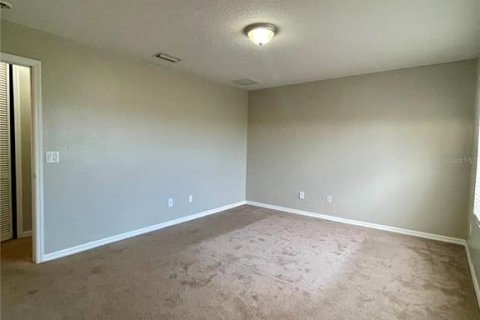 Townhouse in Sanford, Florida 3 bedrooms, 111.76 sq.m. № 2266433 - photo 14