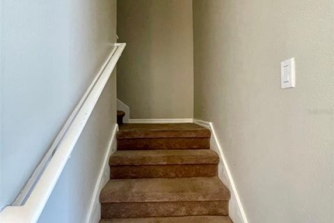 Townhouse in Sanford, Florida 3 bedrooms, 111.76 sq.m. № 2266433 - photo 12