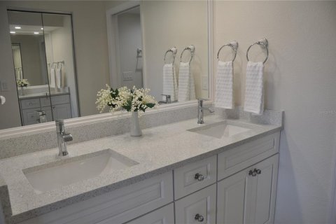 Condo in Punta Gorda, Florida, 2 bedrooms № 2105645 - photo 22