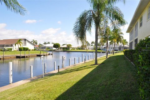 Condo in Punta Gorda, Florida, 2 bedrooms № 2105645 - photo 15