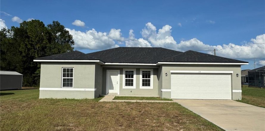 House in Ocala, Florida 3 bedrooms, 146.6 sq.m. № 1883054