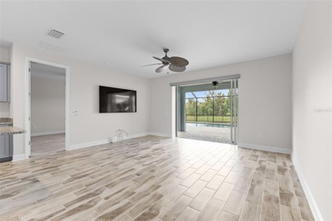 Villa ou maison à vendre à Parrish, Floride: 4 chambres, 225.85 m2 № 2428811 - photo 15