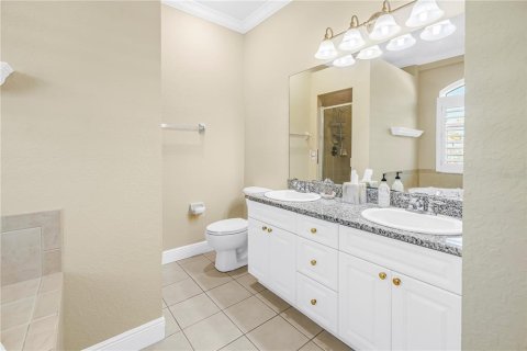 House in Tierra Verde, Florida 3 bedrooms, 224.82 sq.m. № 2140502 - photo 18