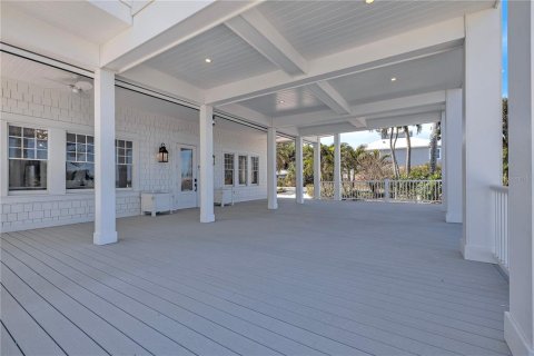 House in Bokeelia, Florida 4 bedrooms, 297.29 sq.m. № 2138161 - photo 18
