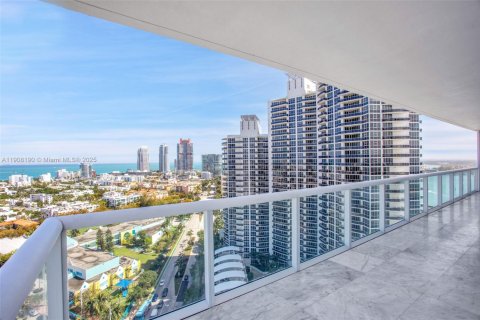 Condo in Miami Beach, Florida, 2 bedrooms № 1964158 - photo 28