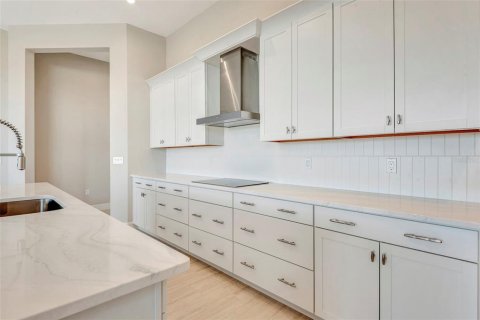 Купить виллу или дом в Деланд, Флорида 5 комнат, 182.83м2, № 1580131 - фото 4