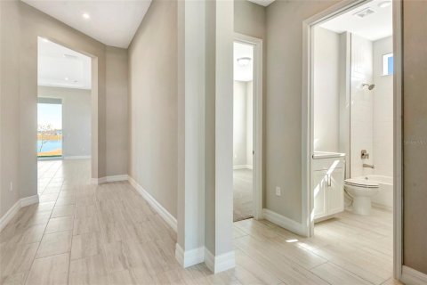 Купить виллу или дом в Деланд, Флорида 5 комнат, 182.83м2, № 1580131 - фото 23