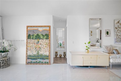 Купить кондоминиум в Норт-Майами, Флорида 1 спальня, 65.87м2, № 1972896 - фото 16