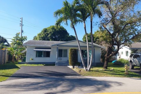 Villa ou maison à vendre à Tamarac, Floride: 2 chambres, 96.34 m2 № 1995074 - photo 1