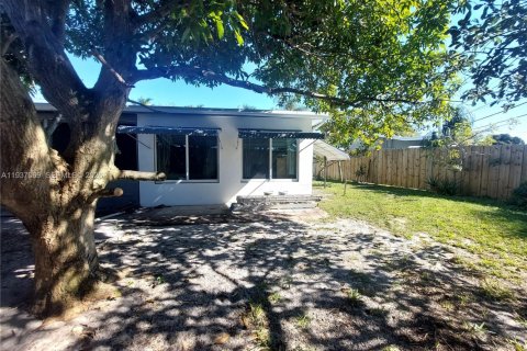 Villa ou maison à vendre à Tamarac, Floride: 2 chambres, 96.34 m2 № 1995074 - photo 30