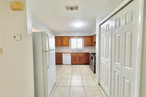 Apartamento en alquiler en Bartow, Florida, 2 dormitorios, 86.86 m2 № 1532684 - foto 9