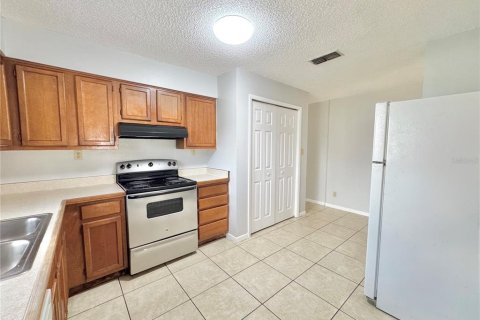 Apartamento en alquiler en Bartow, Florida, 2 dormitorios, 86.86 m2 № 1532684 - foto 16