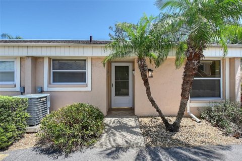 Condo in Bradenton, Florida, 2 bedrooms  № 1636927 - photo 2