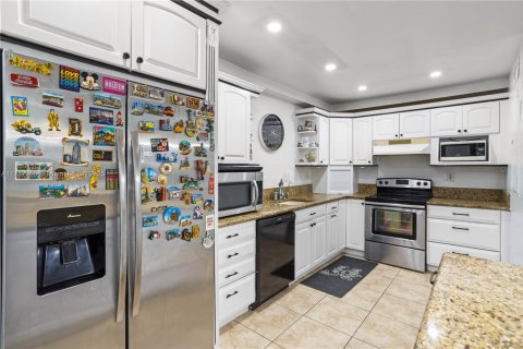 Adosado en venta en Davie, Florida, 2 dormitorios, 126.35 m2 № 1937862 - foto 1