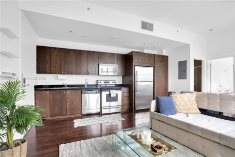 Copropriété à louer à Miami Beach, Floride: 1 chambre, 49.52 m2 № 2089567 - photo 3