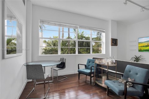Copropriété à louer à Miami Beach, Floride: 1 chambre, 49.52 m2 № 2089567 - photo 4