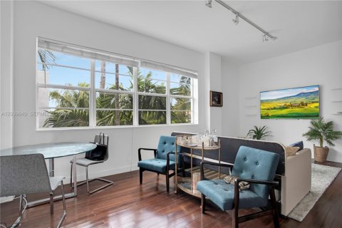 Copropriété à louer à Miami Beach, Floride: 1 chambre, 49.52 m2 № 2089567 - photo 5