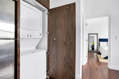 Copropriété à louer à Miami Beach, Floride: 1 chambre, 49.52 m2 № 2089567 - photo 9
