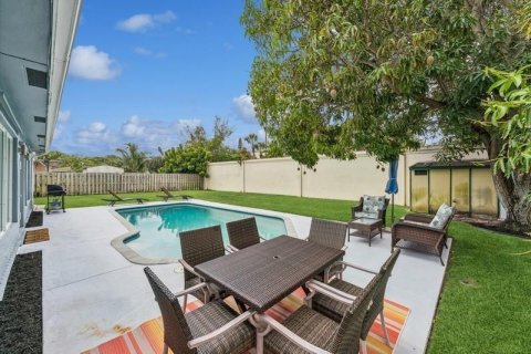 Casa en venta en Deerfield Beach, Florida, 3 dormitorios, 246.28 m2 № 2187713 - foto 25