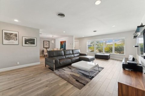 Casa en venta en Deerfield Beach, Florida, 3 dormitorios, 246.28 m2 № 2187713 - foto 7