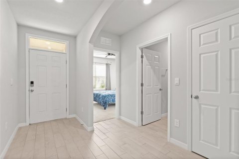 House in Punta Gorda, Florida 4 bedrooms, 188.78 sq.m. № 1732507 - photo 5
