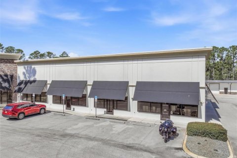 Immobilier commercial à Bunnell, Floride № 2128170