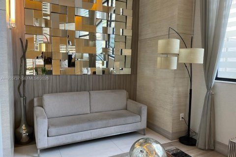 Condominio en alquiler en Miami, Florida, 1 dormitorio, 70.79 m2 № 2011768 - foto 15