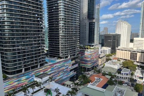 Condominio en alquiler en Miami, Florida, 1 dormitorio, 70.79 m2 № 2011768 - foto 30