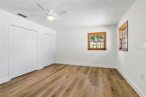 House in Ruskin, Florida 4 bedrooms, 408.77 sq.m. № 1829994 - photo 16