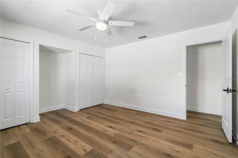 House in Ruskin, Florida 4 bedrooms, 408.77 sq.m. № 1829994 - photo 22