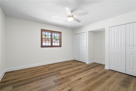 House in Ruskin, Florida 4 bedrooms, 408.77 sq.m. № 1829994 - photo 20